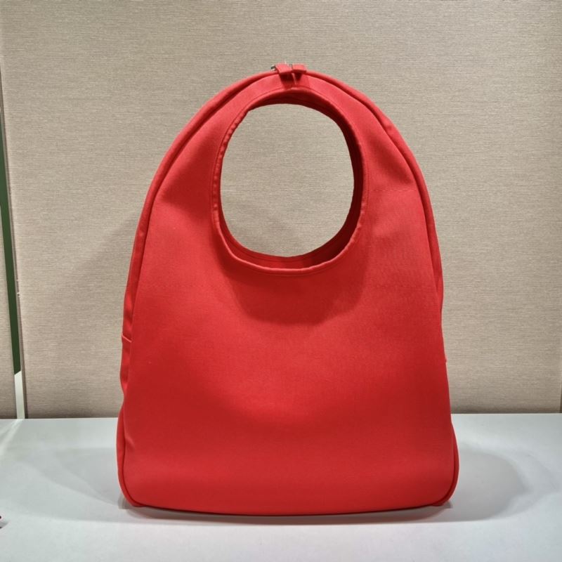 Pra*a tote bags
